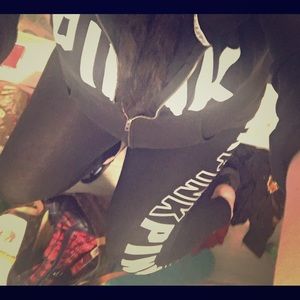 Victoria secret PINK leggings ❤️